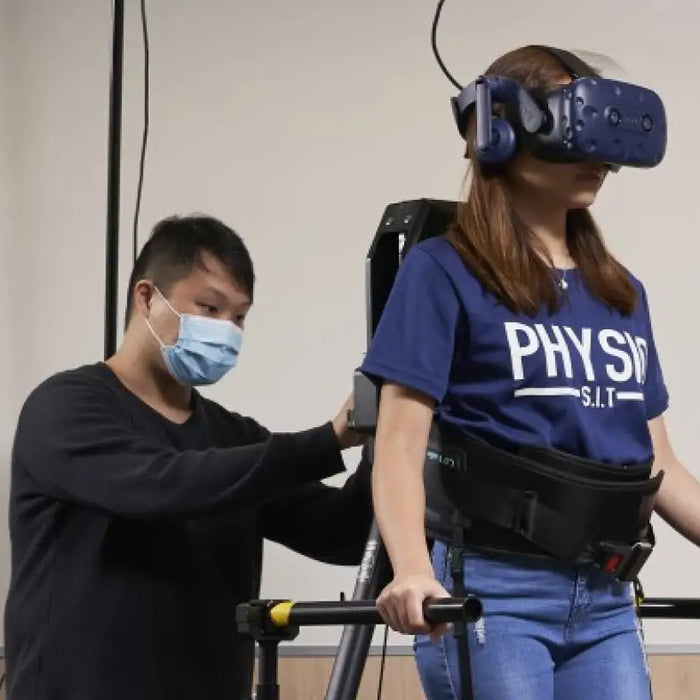 Blog posts VR Treadmills in VR/XR Labs: Enhanced Educational Experiences and Research Outcomes Article